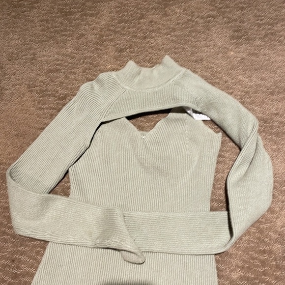 Abercrombie & Fitch Knit Dress and Bolero Turtleneck - Picture 4 of 4